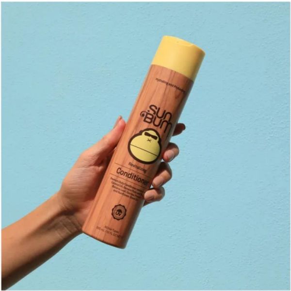 Hawai Surf Sun Bum après-shampoing Revitalizing 300ml