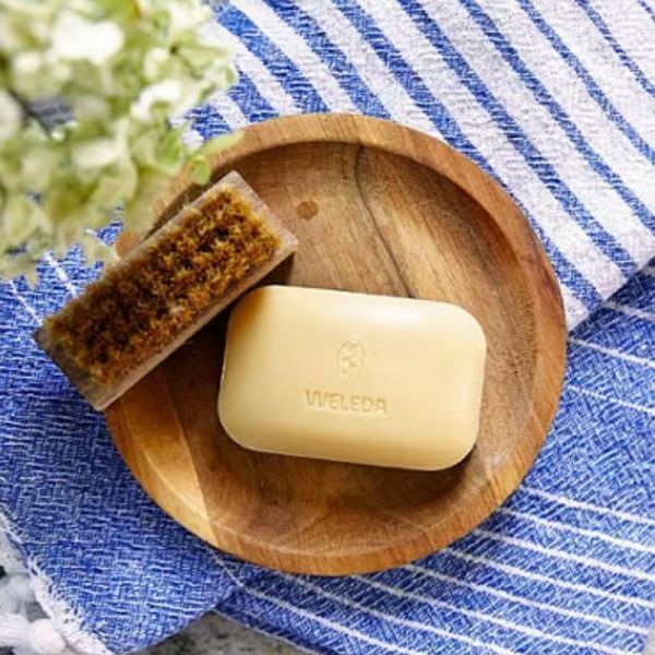 Weleda Calendula savon végétal peaux sensibles 100g