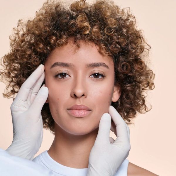 Avène solaire compact teinté Sable SPF50 10g