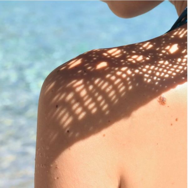 A-Derma Protect Stick invisible SPF50+ Xtrem peaux fragiles au soleil 8g