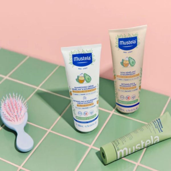 Mustela Soin démêlant et nourrissant 200ml