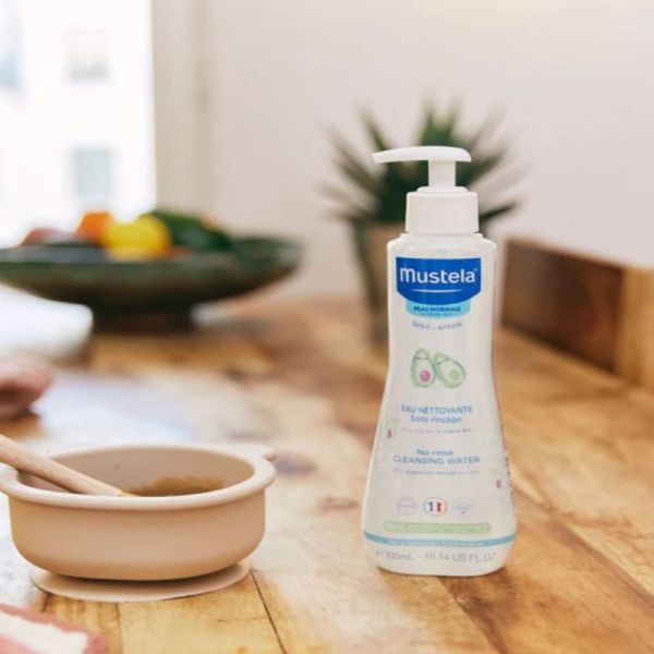 Mustela eau nettoyante sans rincage peaux normales 500ml