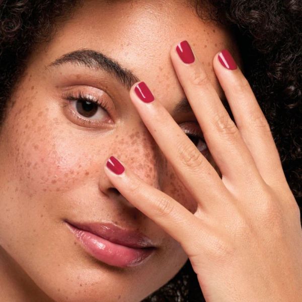 Poderm Color Care Vernis à Ongles Soin Tea Tree Rouge Rose 8ml