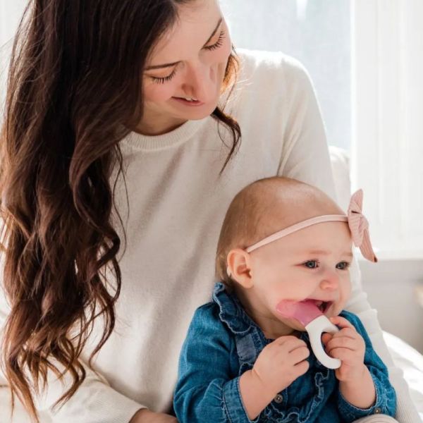 Mam mlni anneau de dentition avec attache