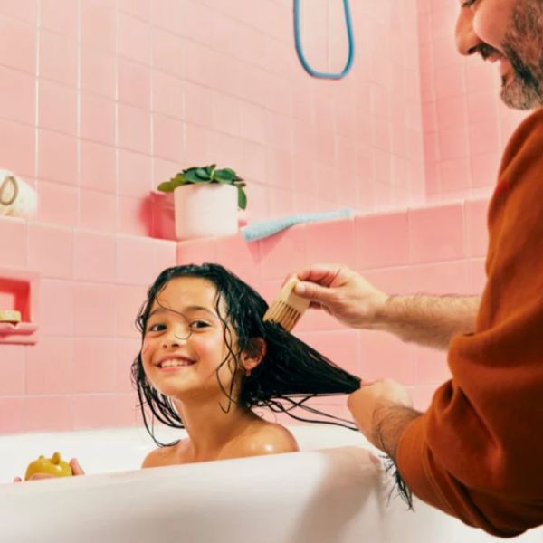 Mustela shampooing crème démêlant et nourrissant 200ml