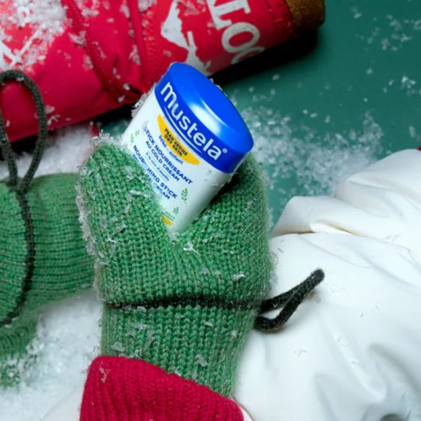 Mustela Stick nourrissant au cold cream lèvres, pommettes 9.2g