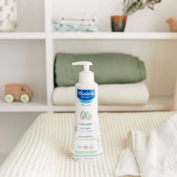 Mustela Hydra bébé lait corps à l'avocat 500ml