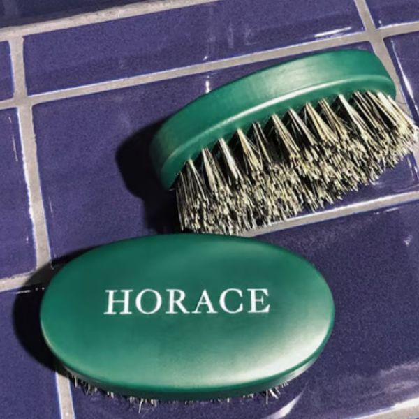 Horace Brosse à Barbe Fibres 100% Végétales & Manche en Bois
