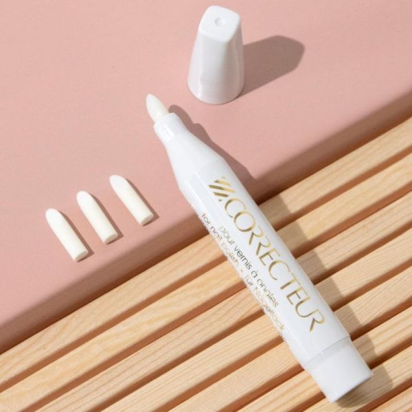 Mavala Stylo correcteur vernis à ongles  4,5ml