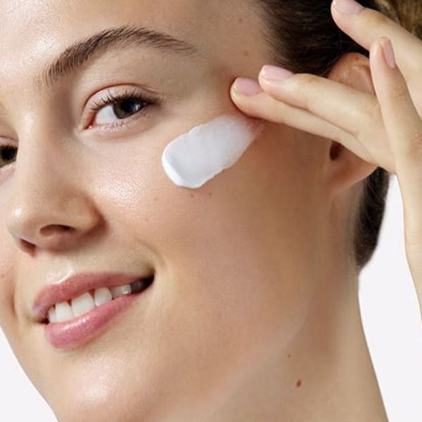 Sanoflore Hydra Ciana mousse démaquillante douceur yeux et visage 150ml