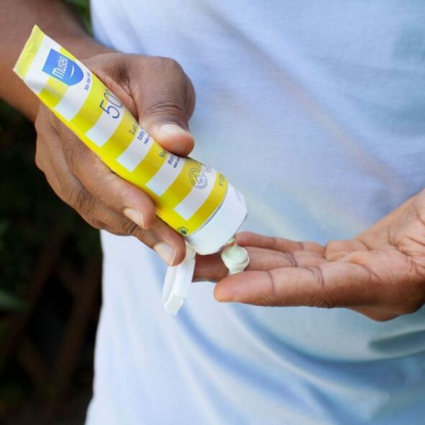 Mustela lait solaire très haute protection bébé-enfant-famille SPF50+ 40ml