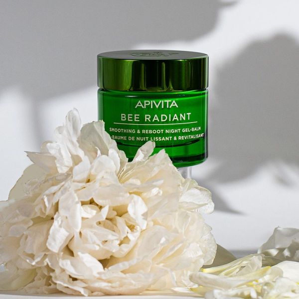 Apivita Bee Radiant gel baume nuit lissant et régénérant 50ml
