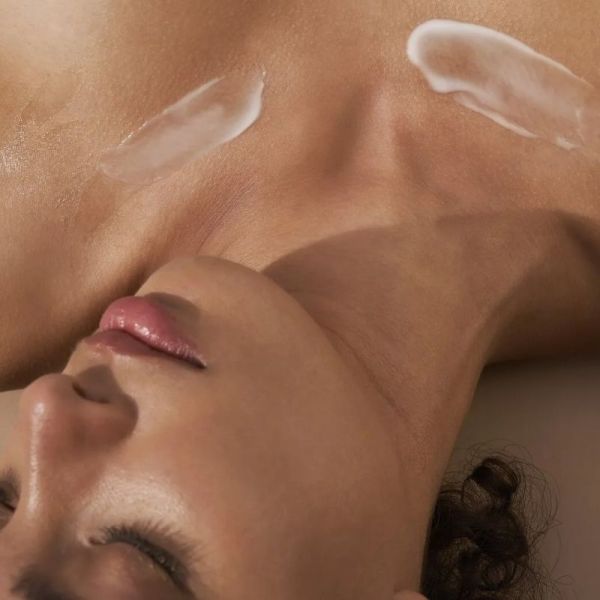 Hei Poa Gelée Fraîche après-soleil au Monoï de Tahiti AO et à l'aloe vera Bio 150ml