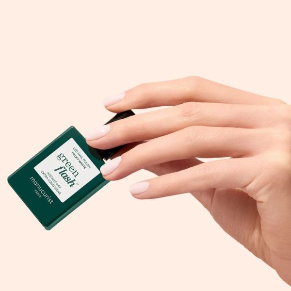 Manucurist Green Flash vernis semi permanent Milky White 15ml
