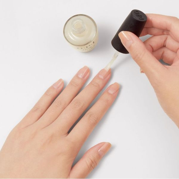 OPI Nail Envy Strengthener vernis fortifiant pour ongles fragiles & endommagés 15ml