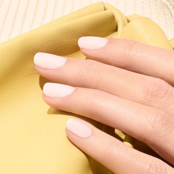 Manucurist Green vernis classique Milky White 15ml